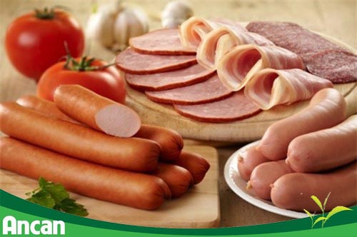 Nguy cơ ung thư dạ dày ở trẻ em nếu thường xuyên ăn 10 đồ ăn sau 3