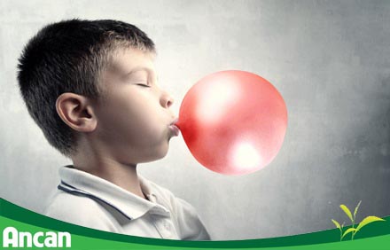 Nguy cơ ung thư dạ dày ở trẻ em nếu thường xuyên ăn 10 đồ ăn sau 8