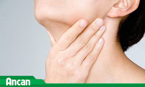 ung thư tuyến giáp thể nhú