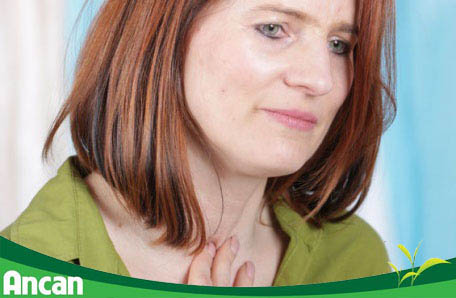 dấu hiệu ung thư tuyến giáp 2