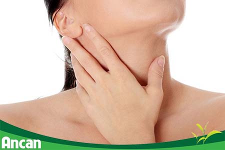 ung thư tuyến giáp là gì 2