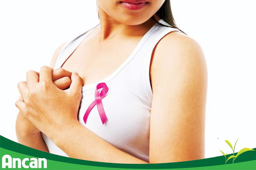 Cách tự khám ngực để phát hiện ung thư vú