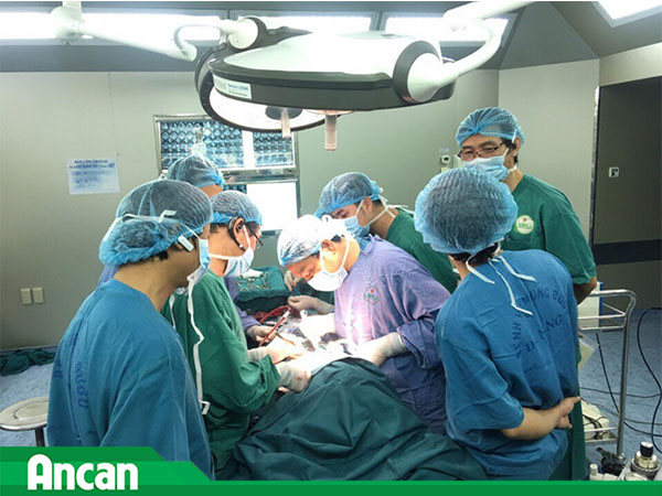 Phương pháp điều trị ung thư tuyến giáp thể nang